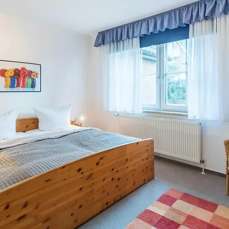 Haus Jenny C 4 アパート *