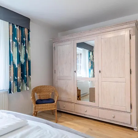 Apartment Haus Jenny C 4 *